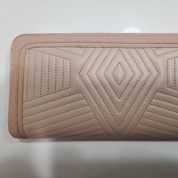 BVLGARI Wallet - Picture 3 of 16